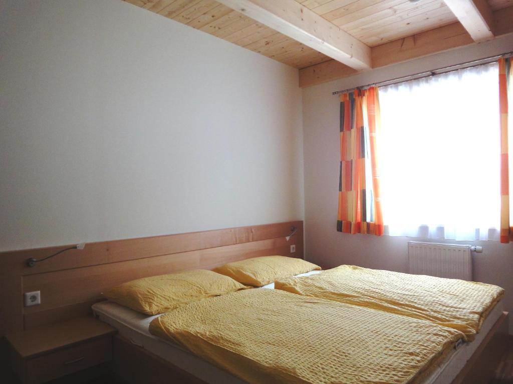 Ferienhof Gindl Und Gaestehaus Gindl Tauplitz Szoba fotó